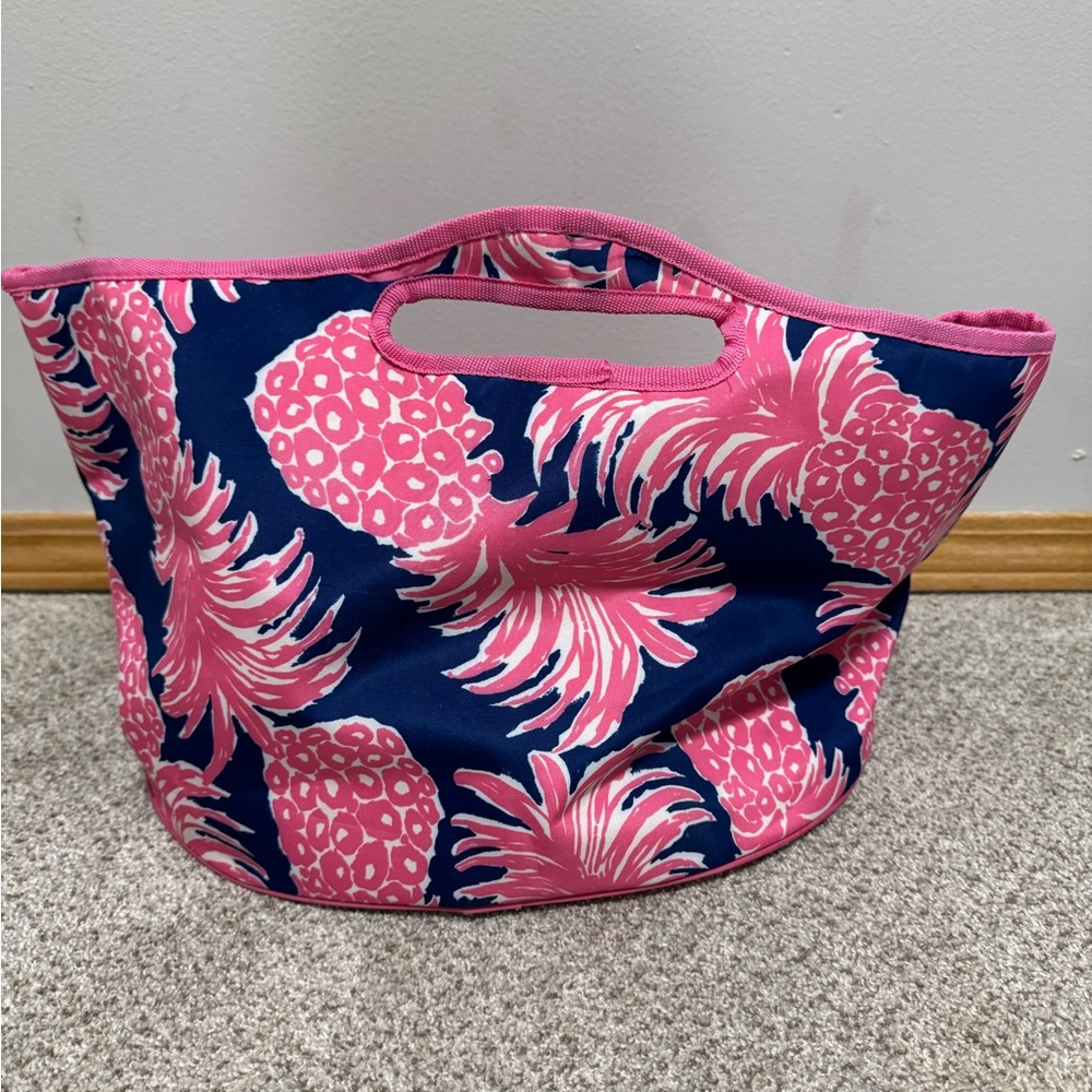 Lilly Pulitzer Pink and Blue Pineapple Large Beach Vacation Tote - Picture 8 of 10